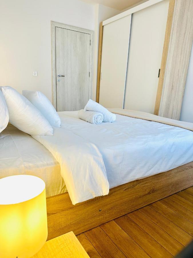 Daylight Apartment Szkopje Kültér fotó